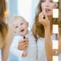 Bébé et la découverte du miroir