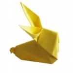 Pliage d'origami pour fabriquer des objets et des cadeaux