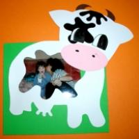 Collage d'un cadre photo vache