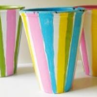 Pots de fleurs peints