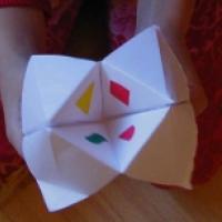 Pliage et origami d'une cocotte en papier