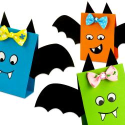 Aujourd'hui découvrez une astuce simple qui permettra aux enfants de fabriquer facilement d'adorables chauves-souris en papier pour Halloween !