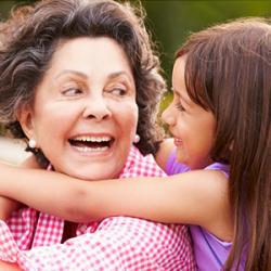 La fête des grands mères se fête chaque année le premier dimanche de mars. L'occasion de faire plaisir à sa grand mère avec un joli petit cadeau fait maison ou une délicate attention pour mettre à mamie à quel point nous l'aimons.