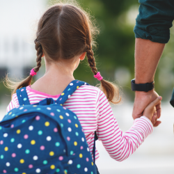 Voici toutes les infos et mesures annoncées pour le déconfinement des enfants et des infos pour les préparer à cette rentrée toute particulière.