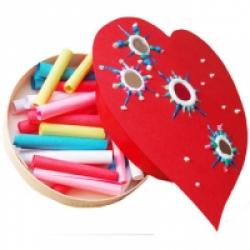 Boîte contenant des messages d'amour