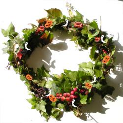 Fabriquer une couronne en branches pour halloween