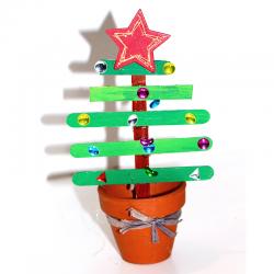 Sapin de Noël en bâtons esquimaux