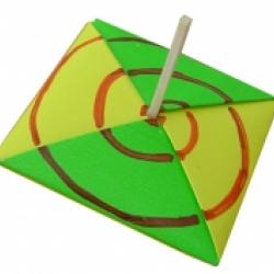 Toupie à effets d'optique