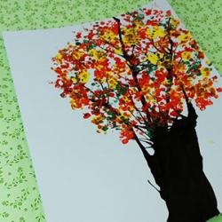 activité de bricolages enfants pour réaliser une peinture à la paille .