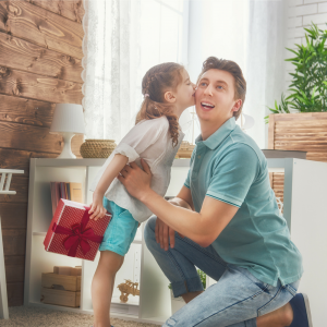 Comment dit-on "papa" dans toutes les langues du monde. Retrouvez toutes les infos sur le mot papa et sur la Fête des pères avec Tête à modeler.