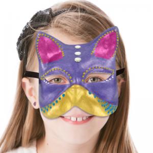 Coloriage d’un masque de chat vénitien en 3D