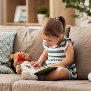 Vous vous demandez comment donner le goût de la lecture aux enfants ? Rémy Perla est notre invité pour aborder cette question au combien essentielle.