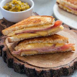 Recette du croque monsieur. Recette illustrÈe de visuels pour les plus jeunes.