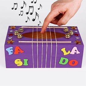 Pour la Fête de la musique voici une sélection de produits indispensables pour vos activités manuelles musicales à faire avec les enfants ! Des articles pour réaliser des tam-tams, des tambourins, trompettes… Ces instruments sont simples d’utilisation et
