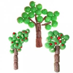 Arbre en PlayMais à plat