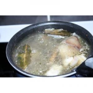Bouillon de poulet