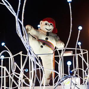 Comme dans toutes les villes à forte tradition de Carnaval, les dates du Carnaval de Québec incluent le Carnaval lui-même et ses préparatifs. La préparation du Carnaval est si importante au Québec que la période du Carnaval commence dès le 8 févr