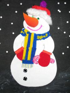 Explications pour réaliser un beau collage de bonhomme de neige