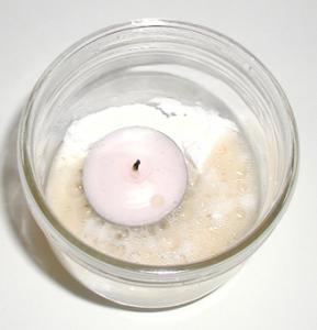 Expérience sur le feu : Eteindre une flamme avec gaz carbonique