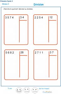 Calculer le quotient décimal au dizième d'une division : exercice 1