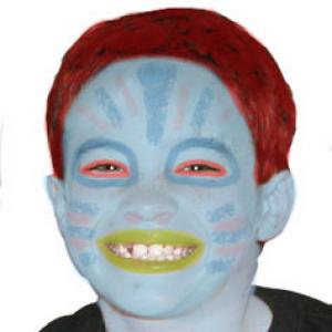 Comment maquiller son enfant en extraterrestre ? Transformer les enfants en extraterrestre avec un simple maquillage. Un maquillage pour compléter un déguisement ou pour amuser les enfants pendant une fête d'enfants ou un anniversaire.