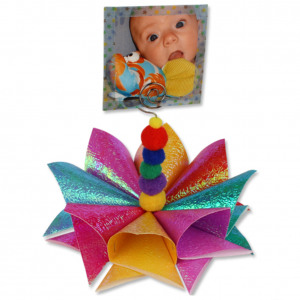 activité de bricolage enfants pour réaliser un porte photo en fleur 3D