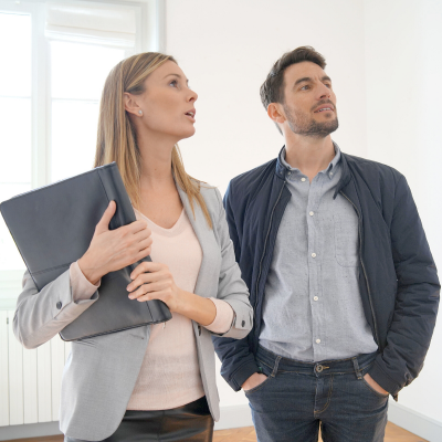 Agent : Mot du glossaire Tête à modeler. Un agent est une personne qui travaille pour une administration ou une entreprise. Activités associées.