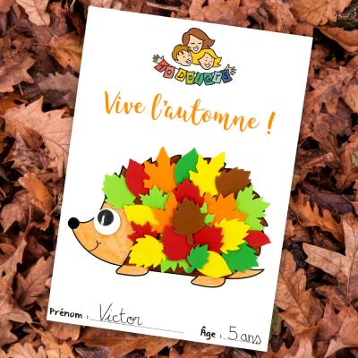 Découvrez une activité facile basée sur le coloriage et le collage.
Imprimez notre motif hérisson afin que les enfants puissent le colorier dans un premier temps pour ensuite le décorer en collant des feuilles d'arbre en caoutchouc aux couleurs de
