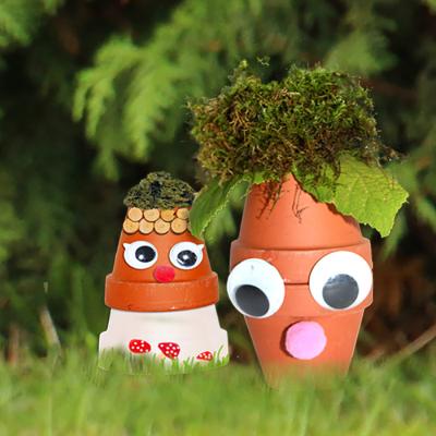 Des bricolages sur le thème de l'automne afin de fabriquer en DIY un bonhomme. Aidez vos enfants à fabriquer ces jolis petits bricolages, ils pourront ainsi décorer la maison lorsque l'automne viendra.
