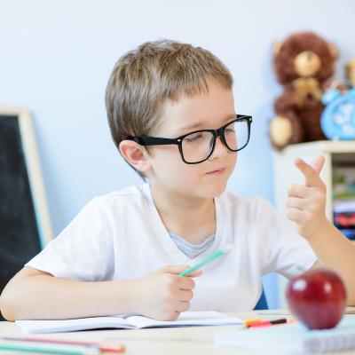 Exercices et activité de maths pour les enfants du primaire, classes de CE2. Additions, multiplication, soustractions et divisions à imprimer pour s'entraîner.