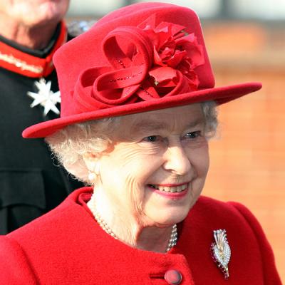 Reine Élisabeth II - Dossier reine d'Angleterre sur Tête à ...