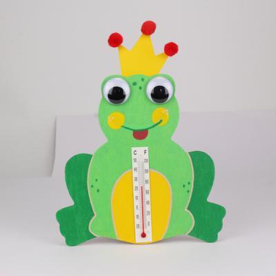Activité, coloriage et bricolage pour partir à la découverte des amphibiens à savoir les grenouilles, les tortues ... des jeux pour en apprendre plus sur les animaux qui vivent dans l'eau et sur terre.