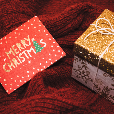 Noel - mot du glossaire Tête à modeler. Définition et activités associées au mot Noel.