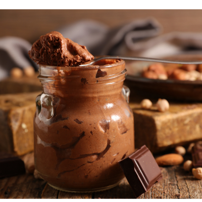 Retrouvez les recettes de crèmes, mousses, flans et autres recettes à base d'oeufs. Qu'elles soient au chocolat, à la vanille ou aux fruits, les enfants adorent les mousses ! Toutes les recettes de mousse, crème ou flan ont été spécialement mise en page p